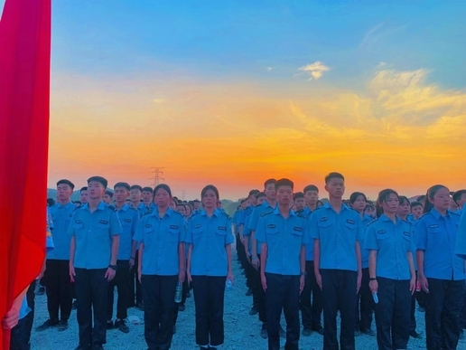 我校组织全体教职工观看“2024年新余市教育系统消防安全知识讲座”直播